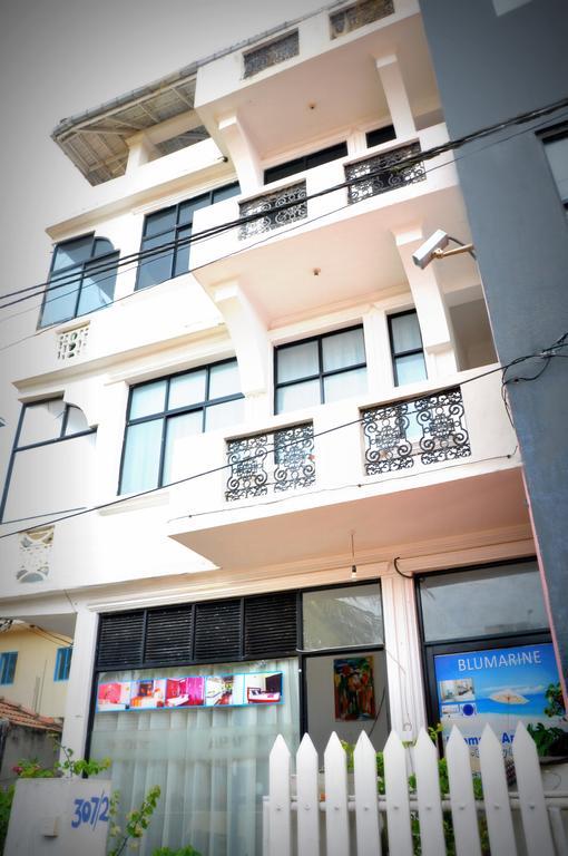 Blumarine Guest House Negombo Exteriör bild