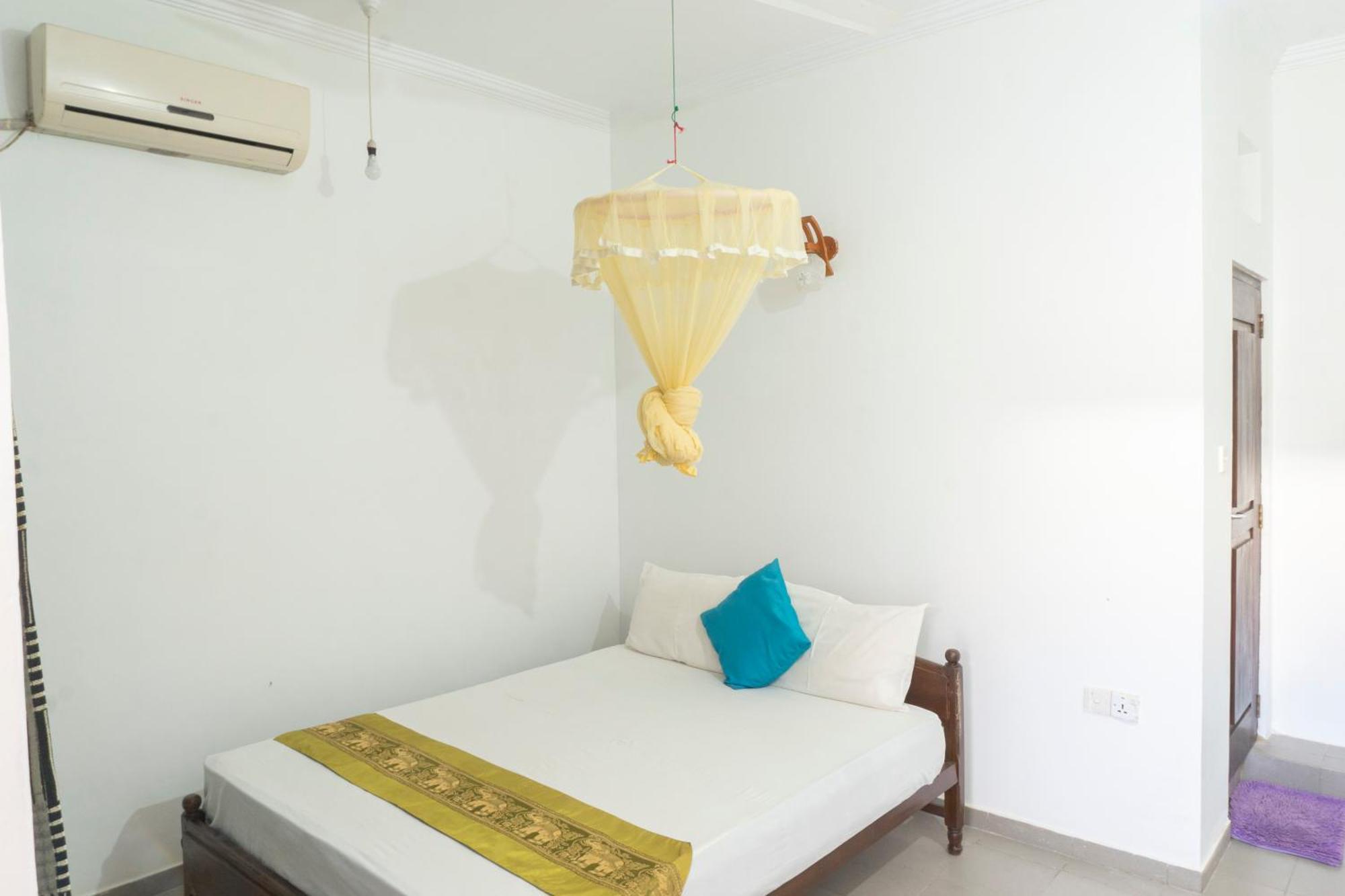 Blumarine Guest House Negombo Exteriör bild