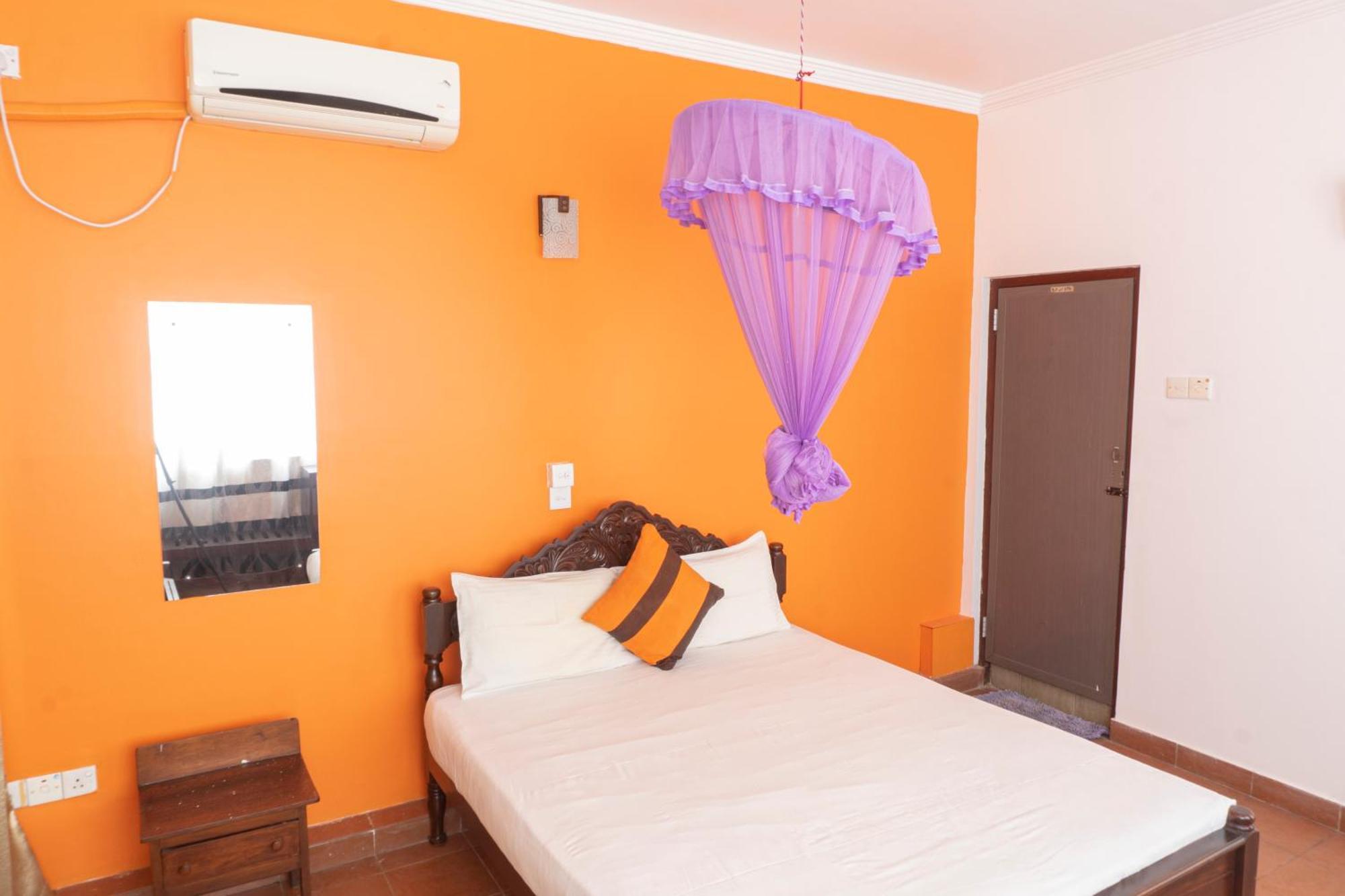 Blumarine Guest House Negombo Exteriör bild